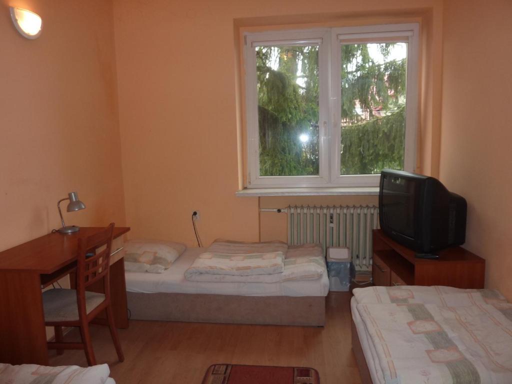 Zajazd Arka Łódź Camera foto